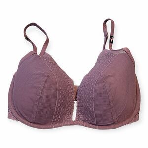 VICTORIA’S SECRET Women’s Mauve Incredible By Victoria Secret Plunge Bra 32DDD